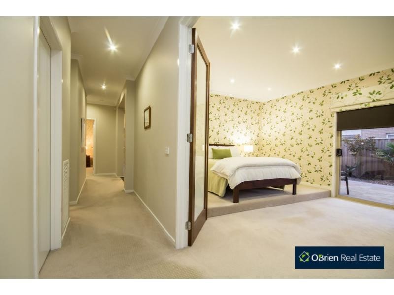 20 Brookwater Parade, Lyndhurst VIC 3975