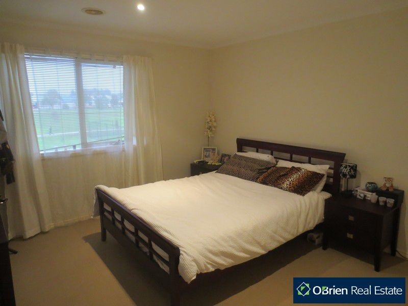 7/1 Hickory Drive, Narre Warren South VIC 3805