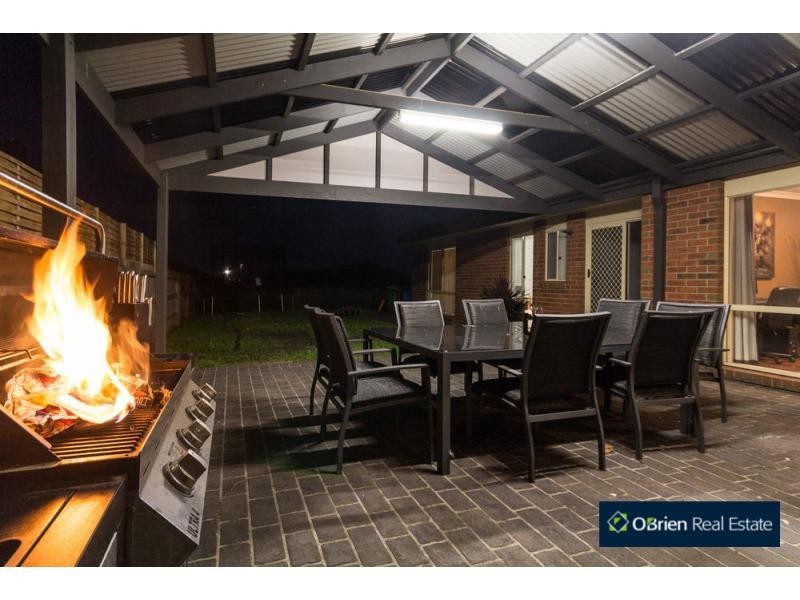 168 The Promenade, Narre Warren South VIC 3805