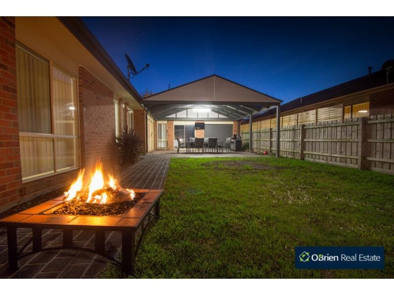 168 The Promenade, Narre Warren South VIC 3805