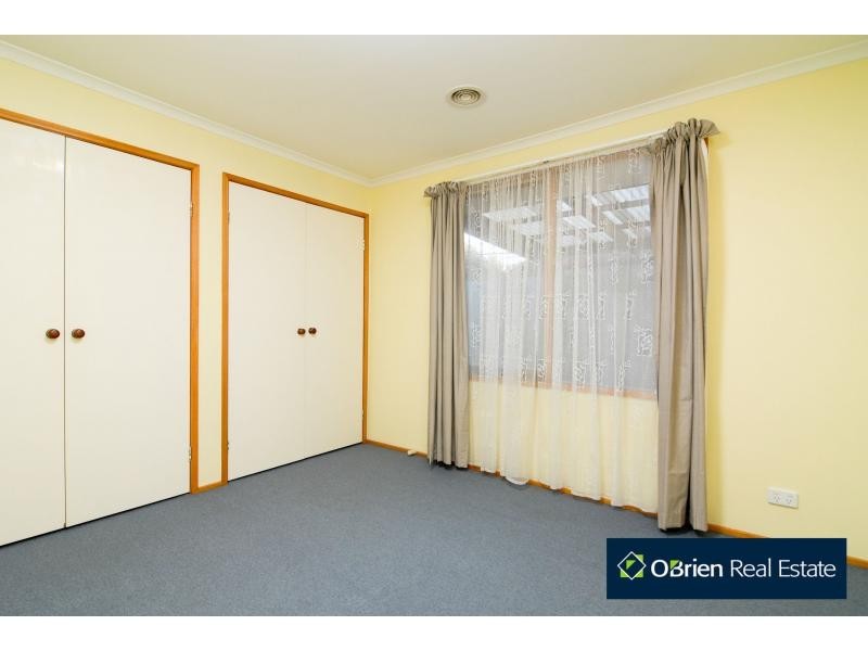 4 Tyntynder Close, Berwick VIC 3806