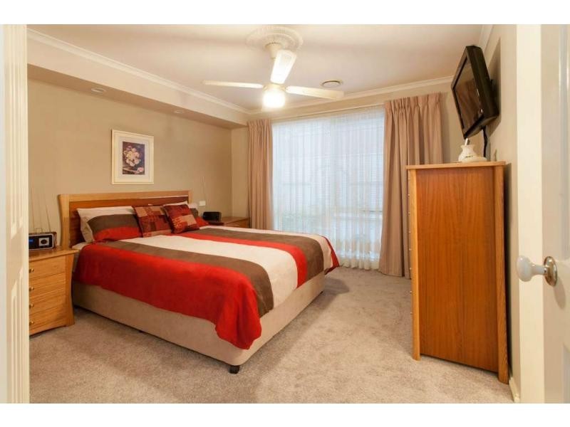 29 Euroa Avenue, Berwick VIC 3806