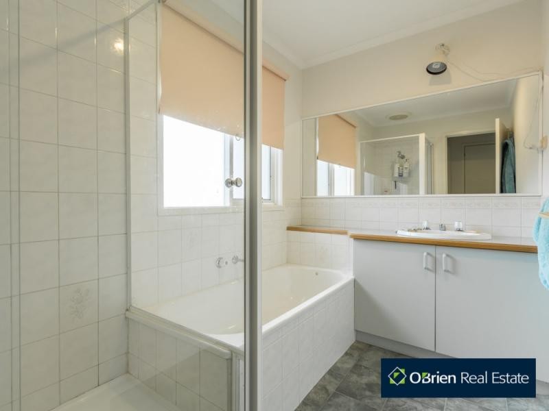 3/11 Herring Street, Hastings VIC 3915