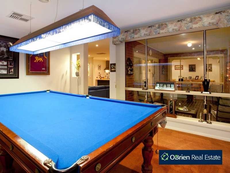 16 Spoonbill Street, Berwick VIC 3806