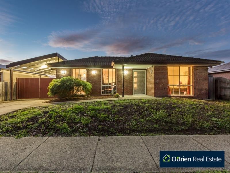 67 Lyrebird Drive, Carrum Downs VIC 3201