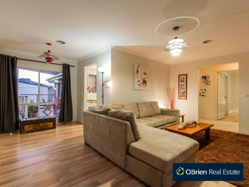 67 Lyrebird Drive, Carrum Downs VIC 3201
