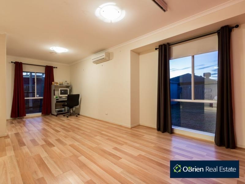 67 Lyrebird Drive, Carrum Downs VIC 3201
