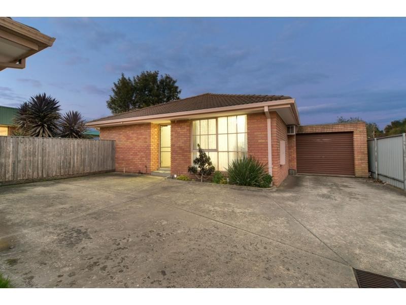 3/31 Canberra Avenue, Dandenong VIC 3175