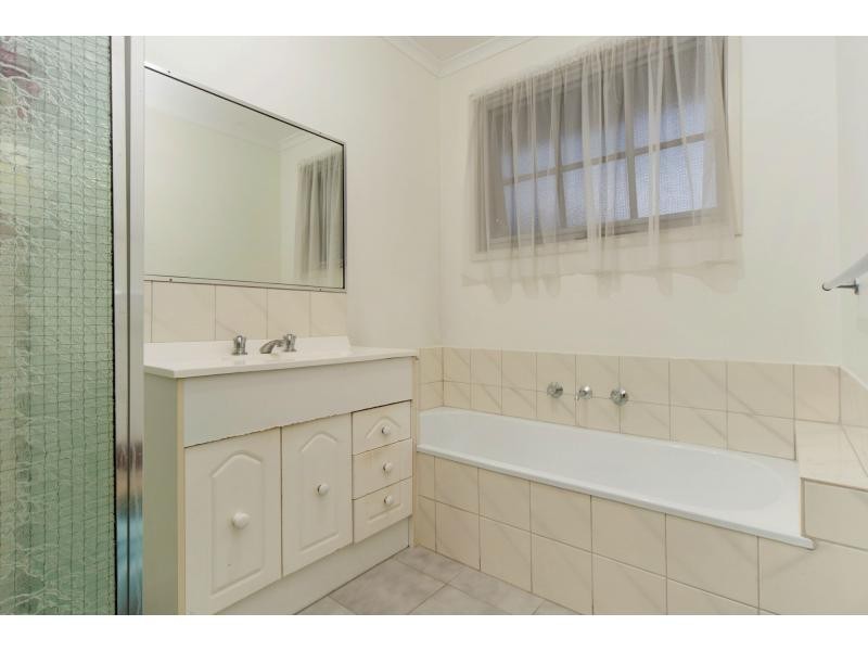 3/31 Canberra Avenue, Dandenong VIC 3175