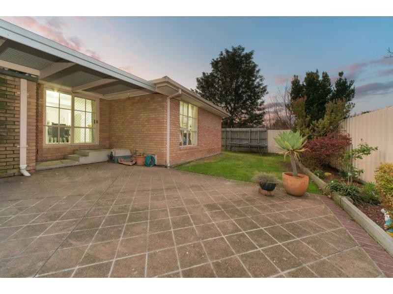 3/31 Canberra Avenue, Dandenong VIC 3175