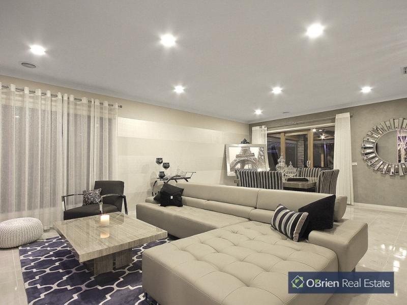 52 Brookwater Parade, Lyndhurst VIC 3975