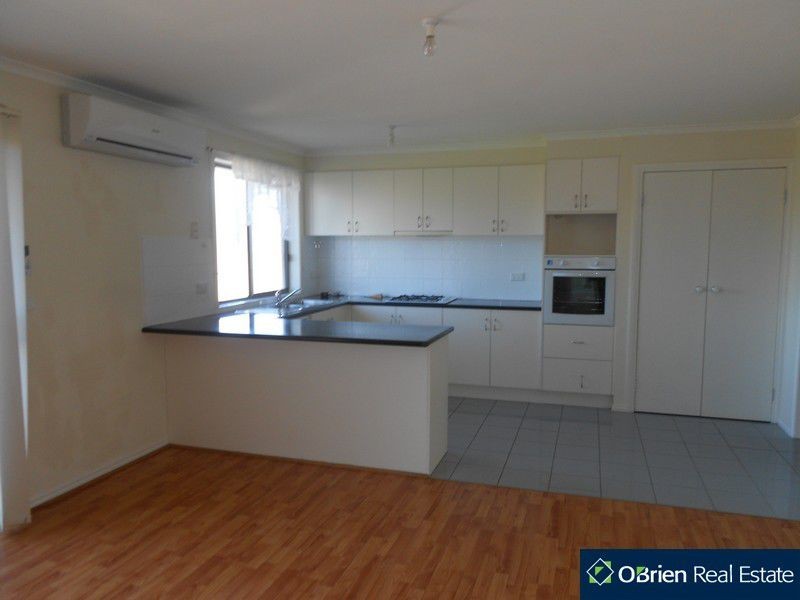 41 Portchester Boulevard, Beaconsfield VIC 3807