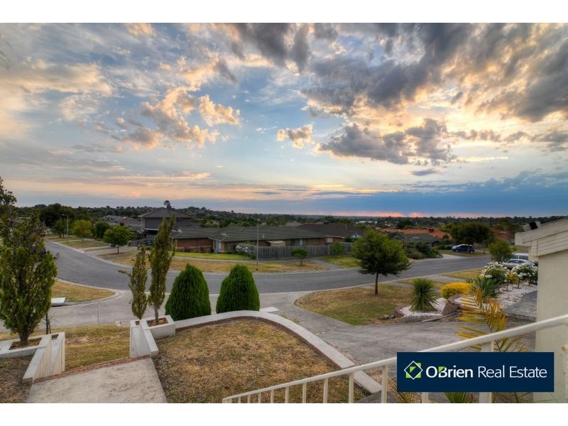 44 Browtop Road, Narre Warren VIC 3805