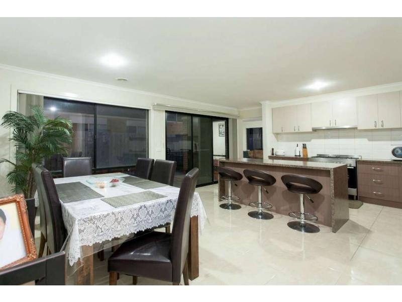 66 Fairhaven Boulevard, Cranbourne West VIC 3977