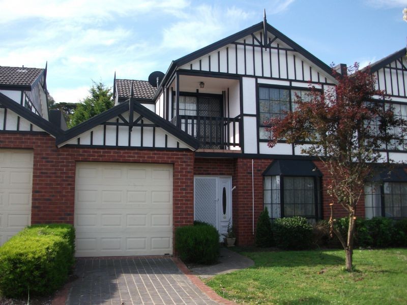 5/40 Warrawong Drive, Berwick VIC 3806