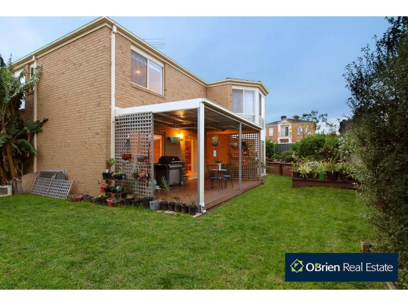 1 Allardice Parade, Berwick VIC 3806