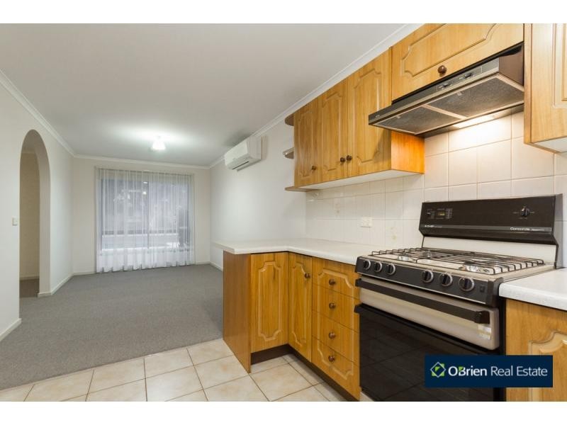 1/67 Clarendon Street, Cranbourne VIC 3977