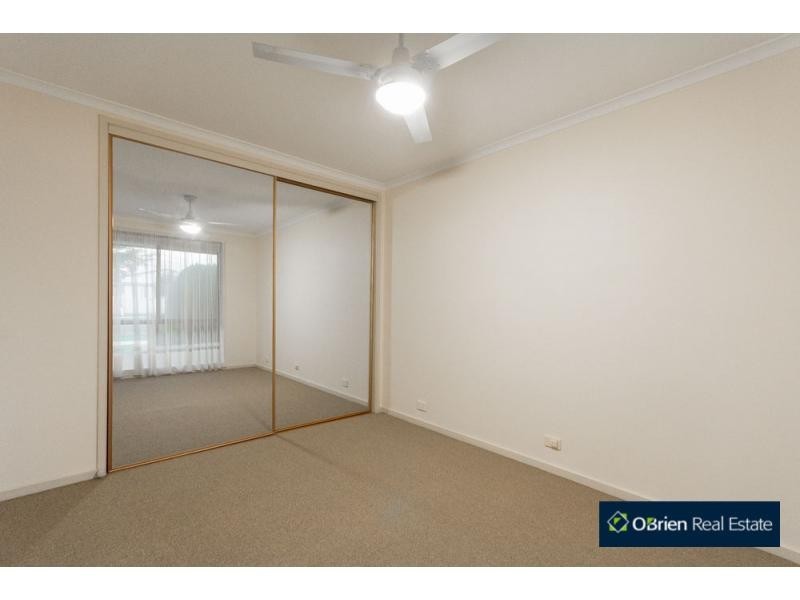 1/67 Clarendon Street, Cranbourne VIC 3977