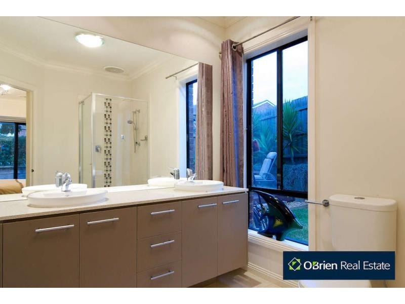 5 Cremona Place, Narre Warren South VIC 3805