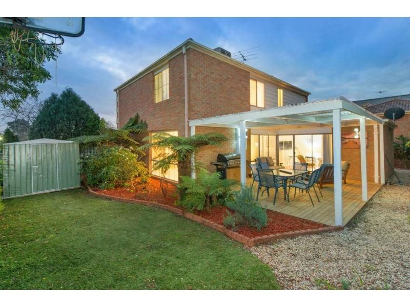 8 Nevada Court, Berwick VIC 3806