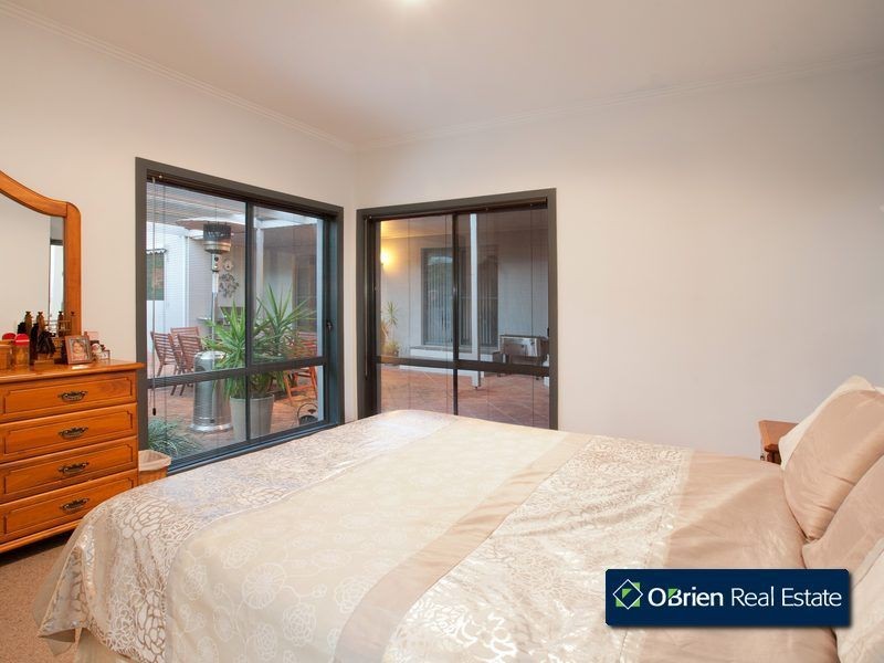 1 Cord Close, Berwick VIC 3806