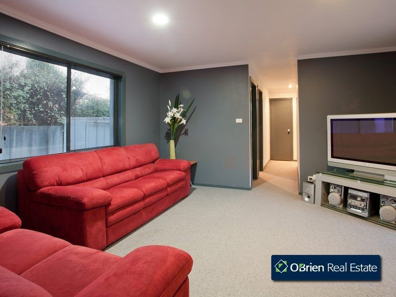 1 Cord Close, Berwick VIC 3806