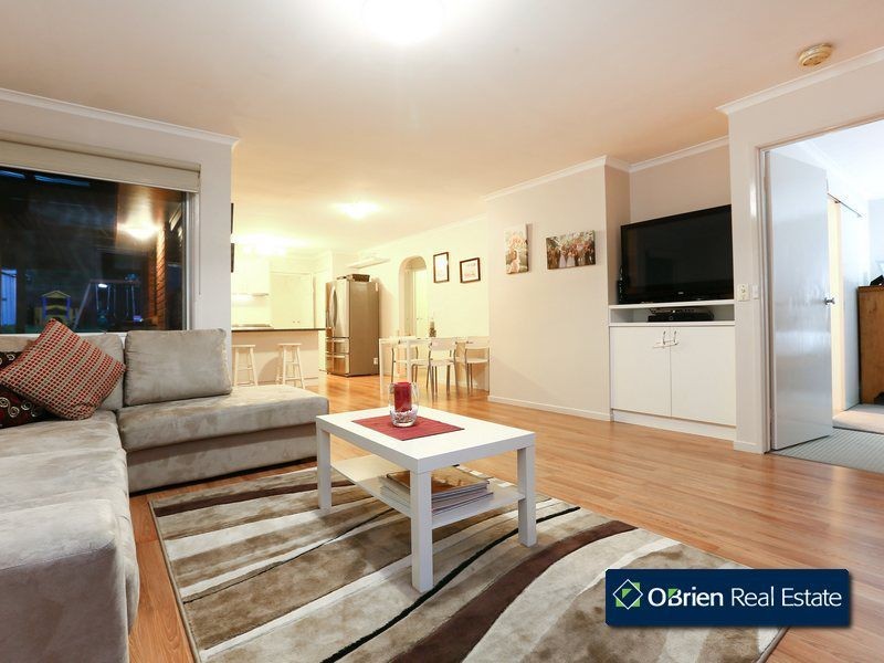 22 Garnet Close, Narre Warren VIC 3805