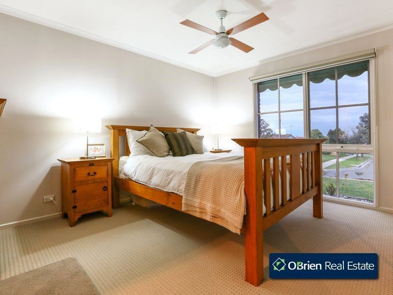 22 Garnet Close, Narre Warren VIC 3805