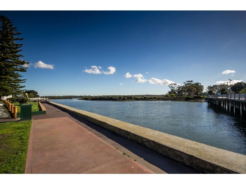 26 Sambur Road, Tooradin VIC 3980