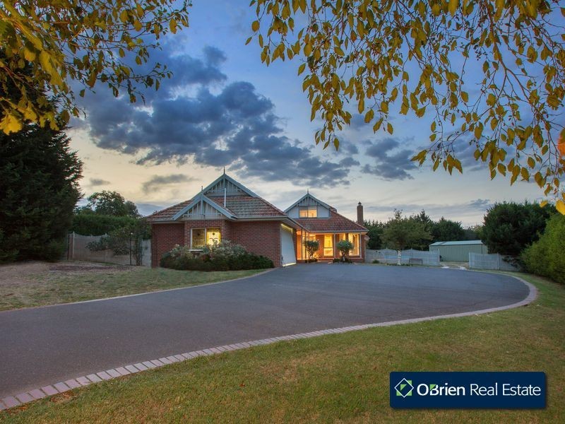 9 Eden Grove, Narre Warren South VIC 3805