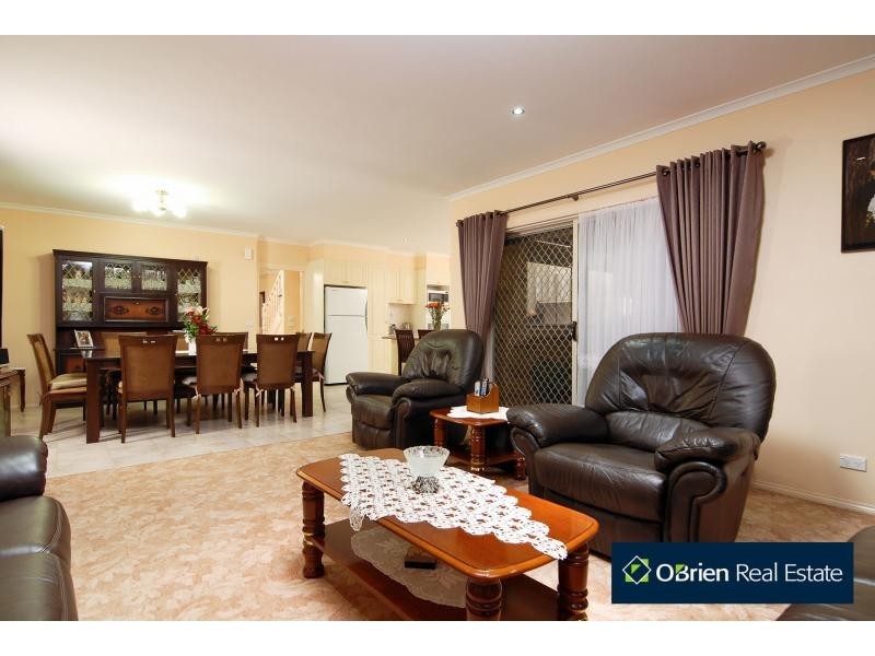 22 Harold Keys Drive, Narre Warren South VIC 3805