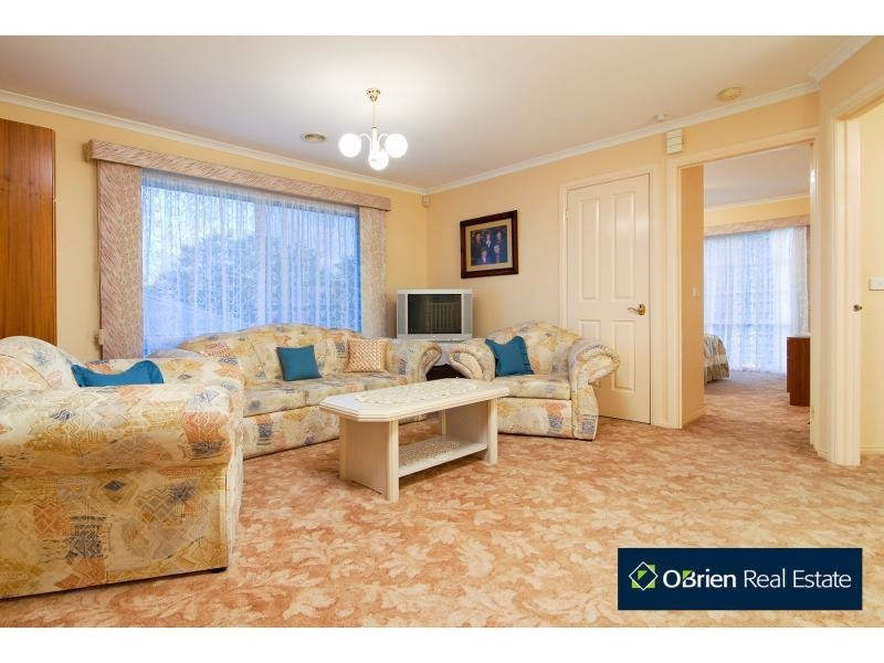 22 Harold Keys Drive, Narre Warren South VIC 3805