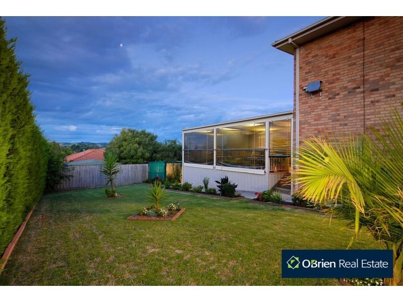 22 Harold Keys Drive, Narre Warren South VIC 3805