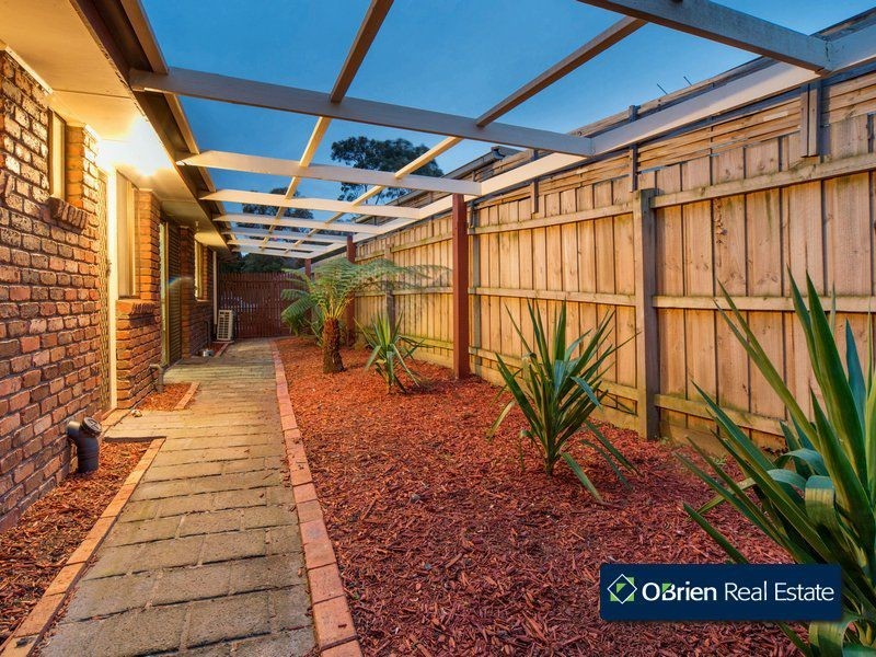 58 Saxonwood Drive, Narre Warren VIC 3805