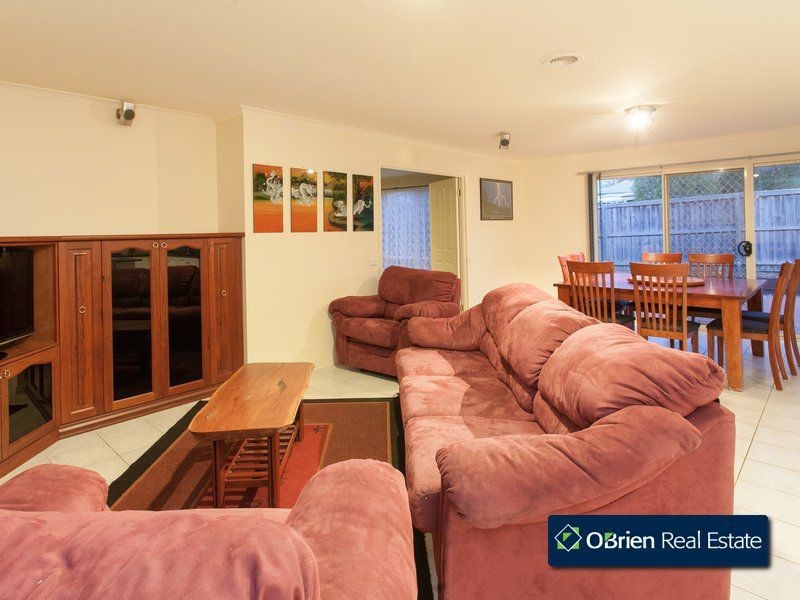 6 Yalumba Court, Berwick VIC 3806