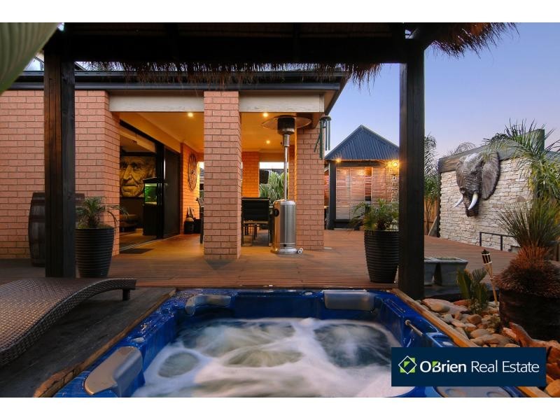 16 Ambiance Crescent, Narre Warren South VIC 3805
