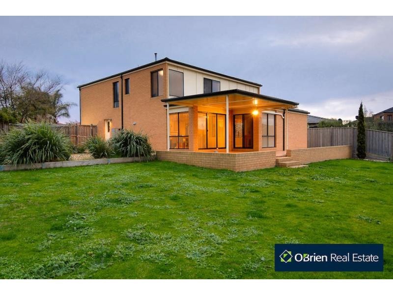 34 Ellen Road, Narre Warren South VIC 3805