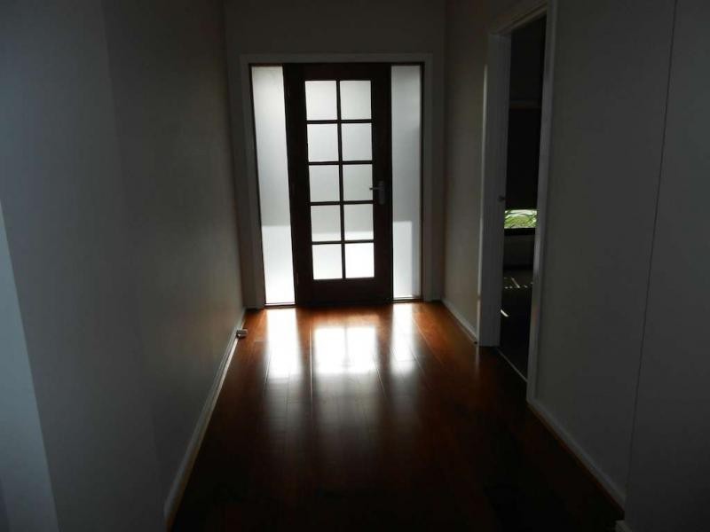 15 Manorwood Way, Berwick VIC 3806