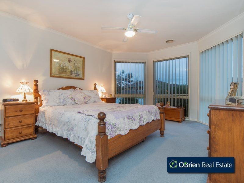 9 Emperor Road, Berwick VIC 3806
