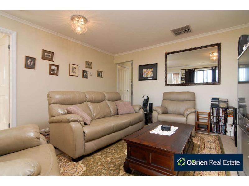 83 Breens Road, Cranbourne West VIC 3977