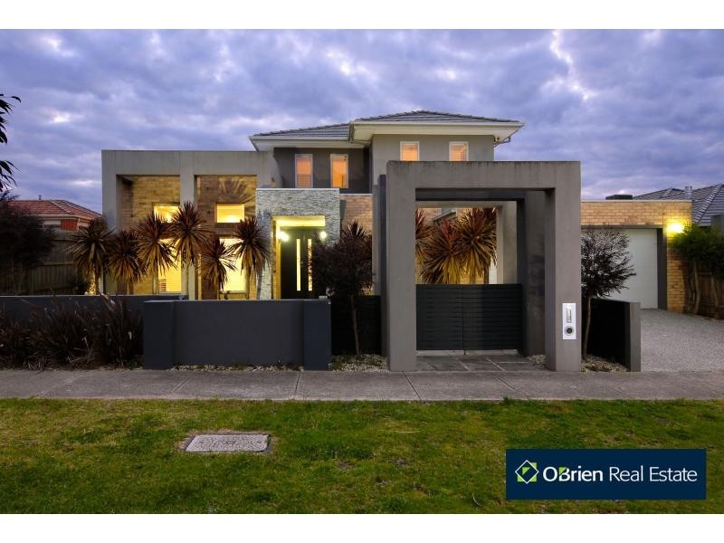47 Golden Grove, Narre Warren South VIC 3805