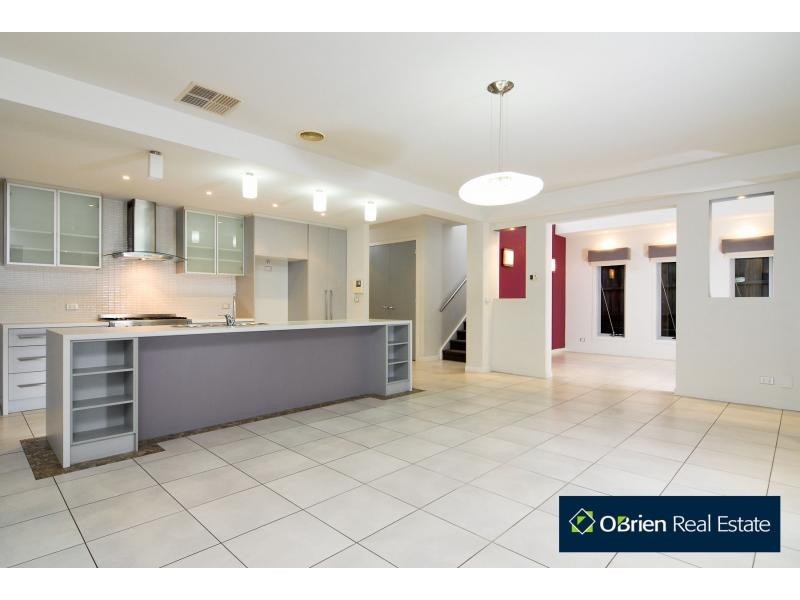 47 Golden Grove, Narre Warren South VIC 3805
