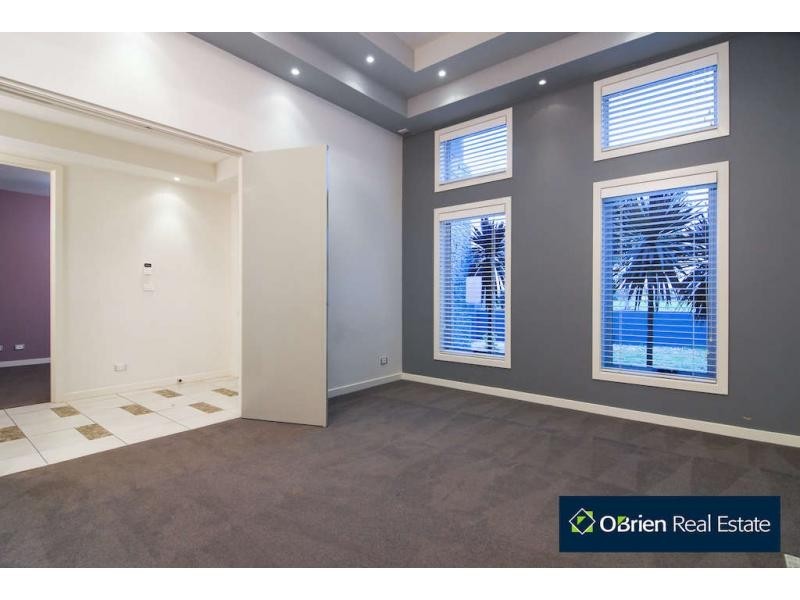 47 Golden Grove, Narre Warren South VIC 3805