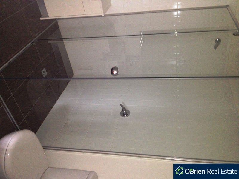 8/75 Lillimur Road, Ormond VIC 3204