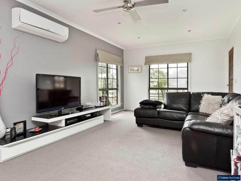 5 Valetta Street, Clyde VIC 3978