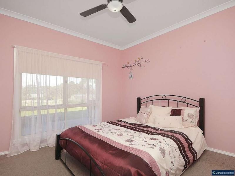 10 Ian Court, Nyora VIC 3987