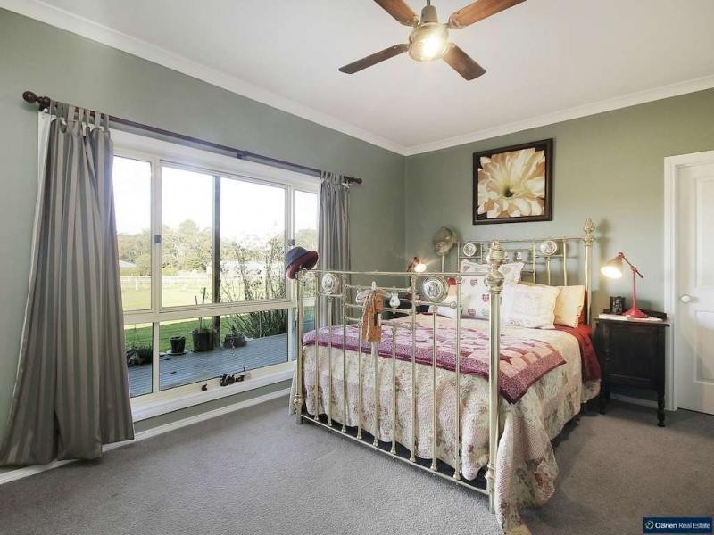 10 Ian Court, Nyora VIC 3987