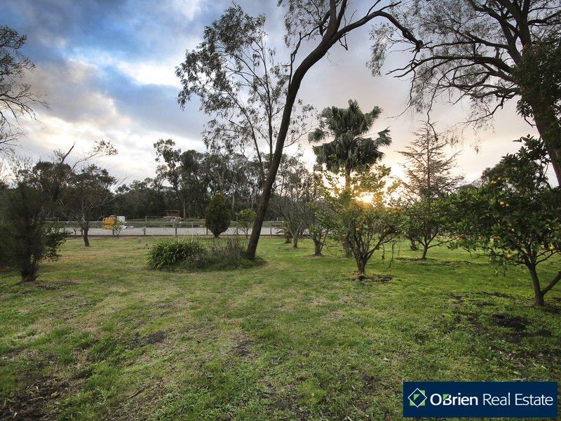 30 Keipha Road, Cranbourne South VIC 3977
