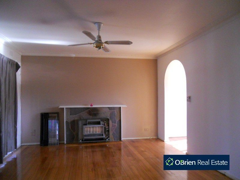 1 Brooklyn Avenue, Frankston VIC 3199