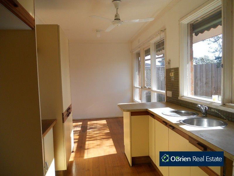 1 Brooklyn Avenue, Frankston VIC 3199